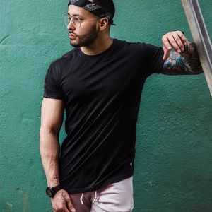 Alphalete Premium rolled muscle tee (BLACK)